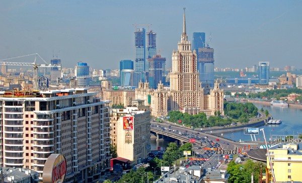 Крупнейший мегаполис и живая легенда - Москва!